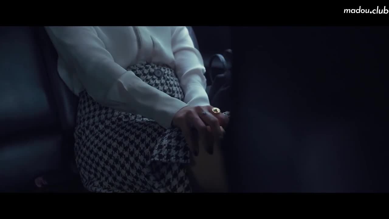MDSR0001-EP1 妖女榨汁 篇章一 秦老师的秘密