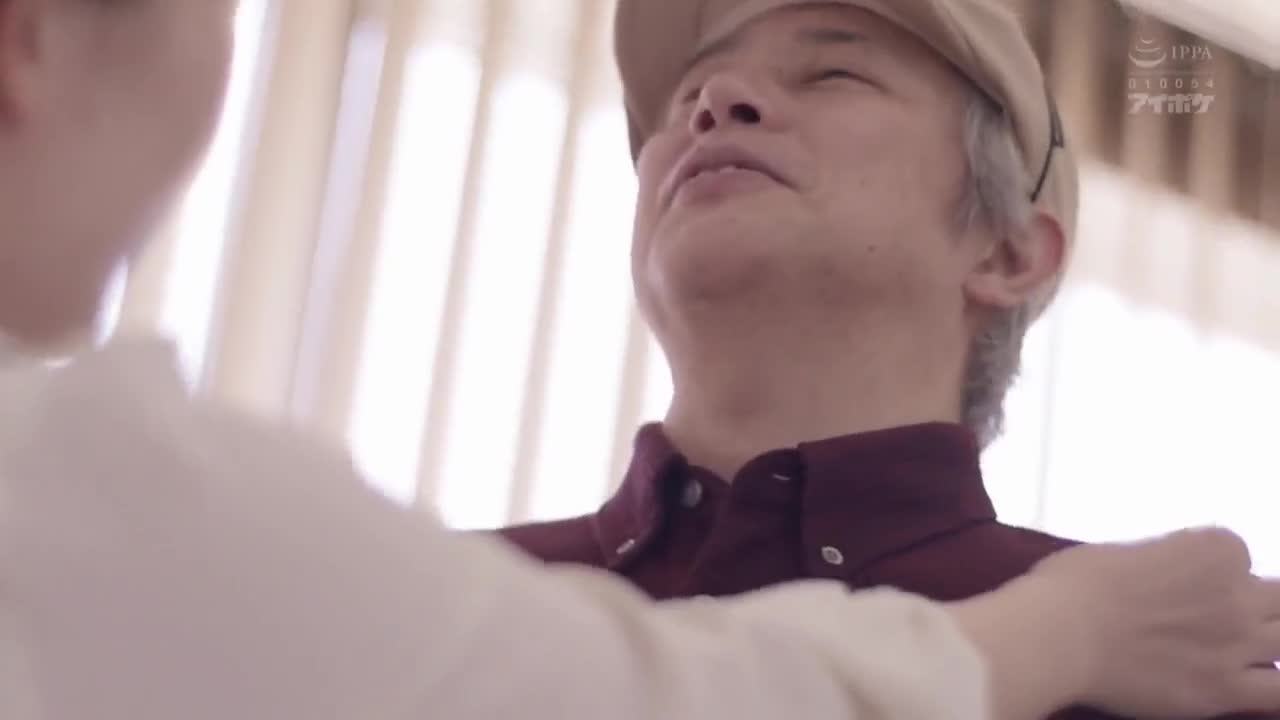 IPX-193 变成男人的女儿的屈辱训练被绑架前等待的犯罪继续存在的禁闭地狱 - 相泽南