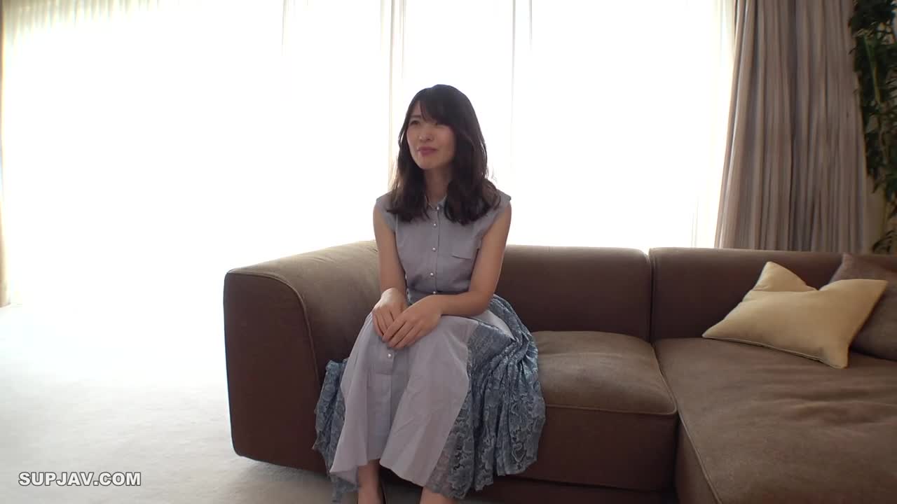 SIRO-4987 2年无男友，远程工作，在家不见面的姐姐，出现在寻求刺激的AV中