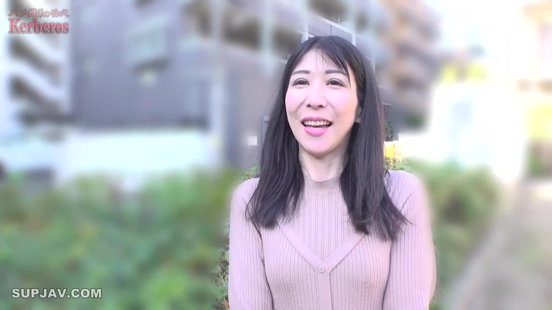 FC2-PPV-3871827 无码私下夸奖有一定美感的老太太，是个不错的选择