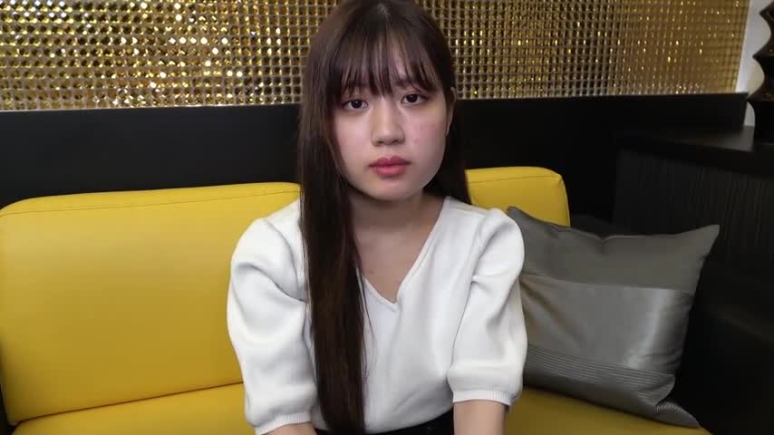 FC2-PPV-3879833 她今年x8岁，身体非常敏感，女声优美，拍摄时情绪激动