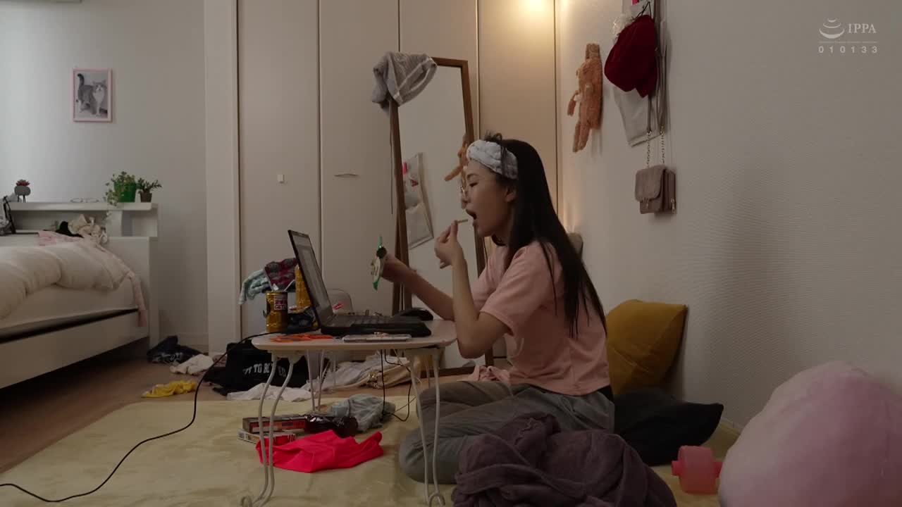 MTALL-087 宅女每次出门都会遭遇暴雨，湿漉漉的透明体被操得到处都是 - 橘知花