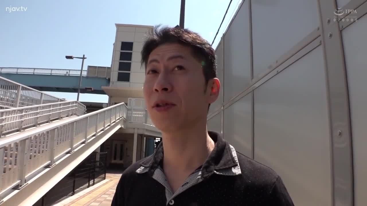 SUKE-174 修长大胸Z世代马妹 真正的女大学生赌徒，用阴户赛马赚钱还债