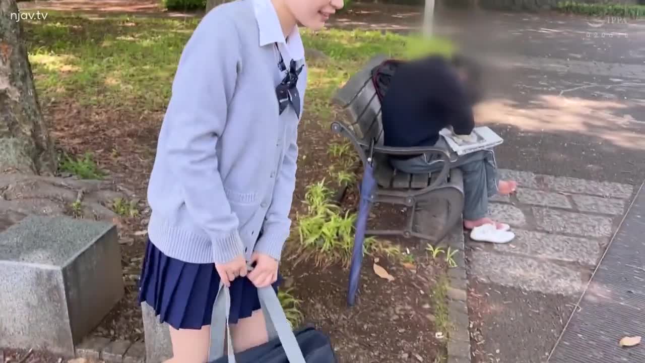 SIMM-849校内最美丽的女孩纯洁开朗