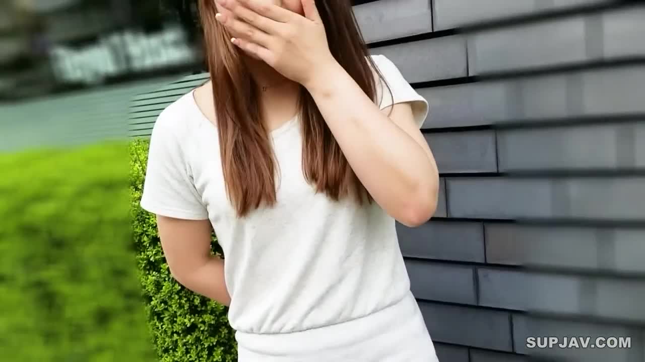 FC2-PPV-3283841 用餐面试女优，感觉还不错