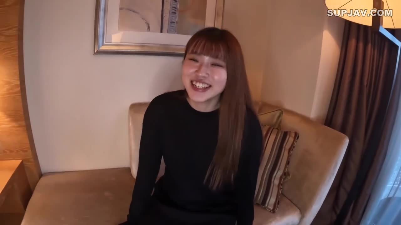 FC2-PPV-3251918 Yurika-chan 由于叔叔的手推车，这是因为一位患有癌症的女性拥有大量叔叔精子注射的高位姿势