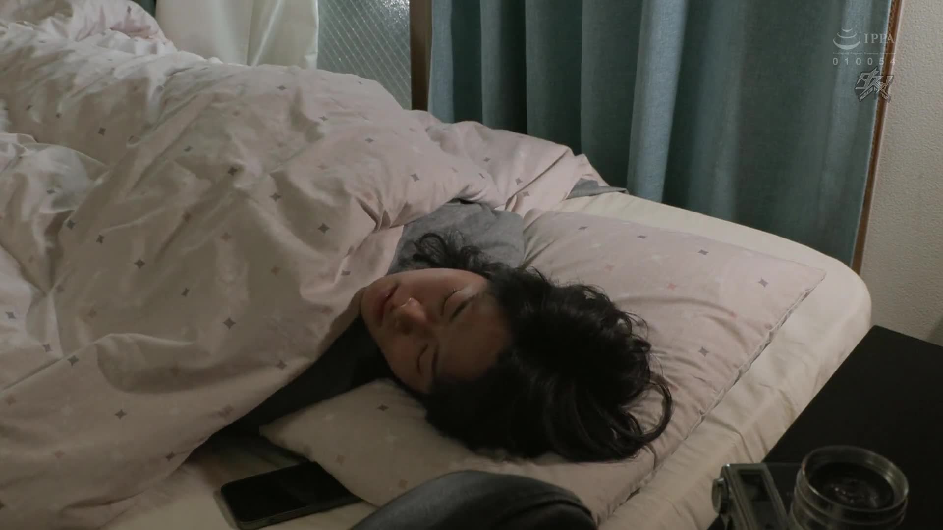 DASS-182 一个我不认识的儿时朋友的背影  - 流川莉央