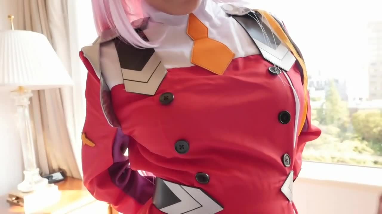 SCOH-068 【中出】让精挑细选的美少女cosplay怀上我的孩子 - 逢见梨花