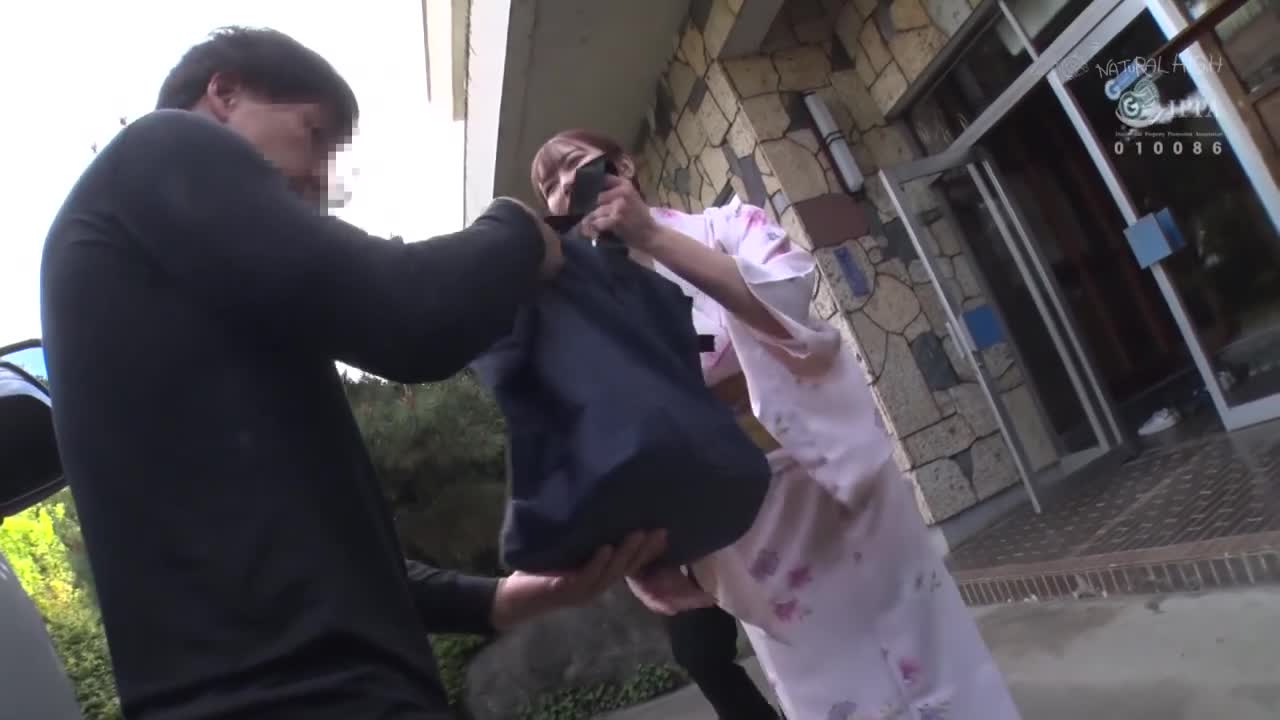 NHDTB-79008 敏感（羞耻）巨乳荡妇2023预估G罩杯大屁股女房东