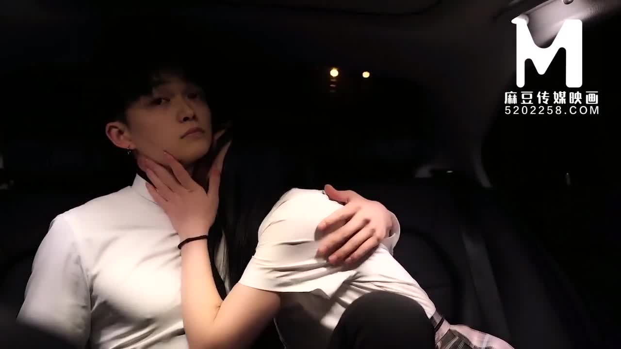 【国产】麻豆传媒作品MMZ-003迷情湿欲练习生001免费观看